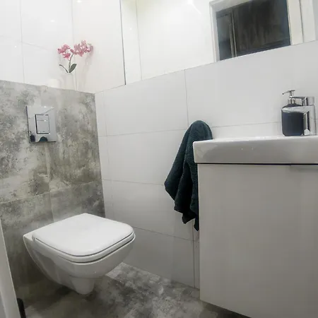 Apartment Przytulne 2 Pokojowe Mieszkanie Blisko Centrum *